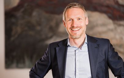 Dr. Sebastian Schneider