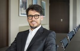 Dr. Tobias Chowdhury