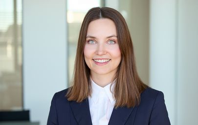 Dr. Sophie Benedict