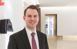Dr. Benedikt Statz