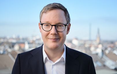 Dr. Sebastian Dworschak